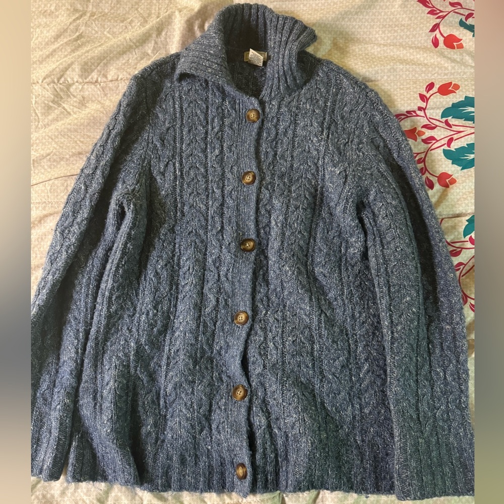 L.L. Bean women’s cableknit sweater size medium